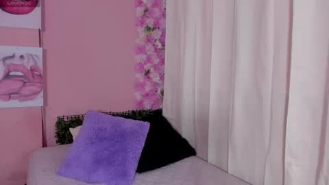 BELLA online show from September 16, 1:30 pm