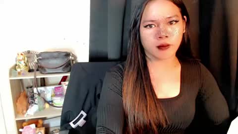 bella_ngo online show from July 26, 11:18 am