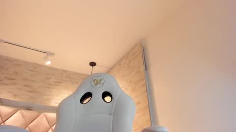  BELLA  online show from March 2, 7:15 am