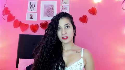 Snapshot of bella_ponce1 chatting on March 4, 2:42 pm Bella Ponce online show from March 4, 2:42 pm