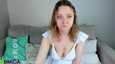 Linda Bella online show from May 7, 12:59 am