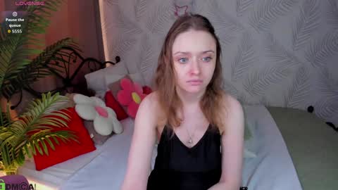 Linda Bella online show from March 30, 1:49 am