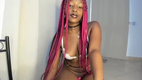 Bella sweetpea online show from January 25, 9:57 am