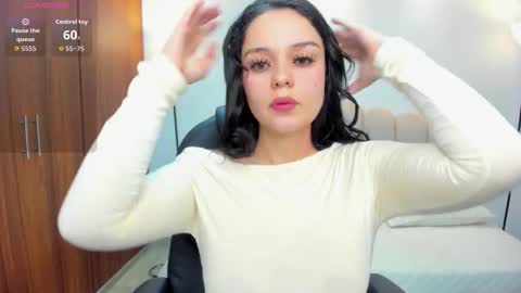  Bella Hadid  online show from September 19, 11:31 am