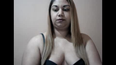 bellachow10 online show from September 26, 8:45 am