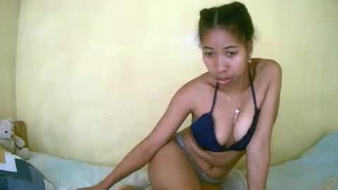 bellaena online show from October 23, 6:30 am