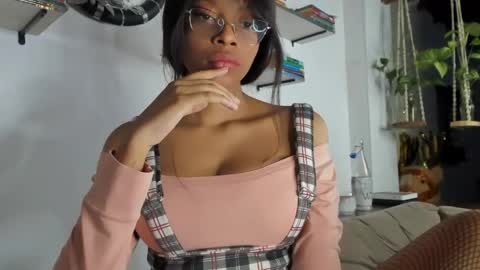 Bellah online show from May 10, 2:24 am
