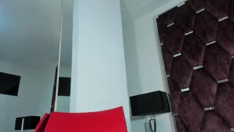 Bella Nix big tits online show from May 12, 4:13 pm