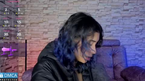   online show from October 28, 11:42 pm