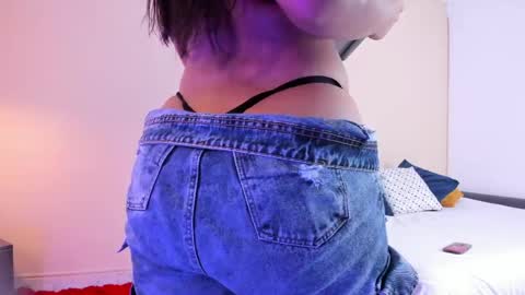 Bella Wild online show from March 30, 12:49 pm