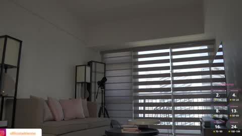 Belle Adrienne  IG  online show from April 6, 2:22 am