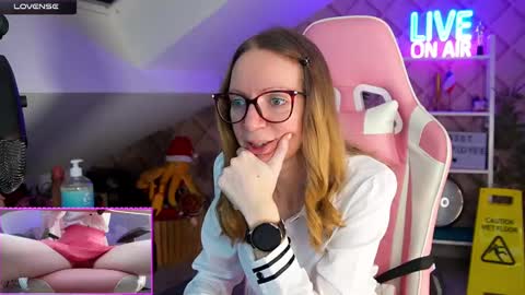 Alice online show from February 10, 7:36 am