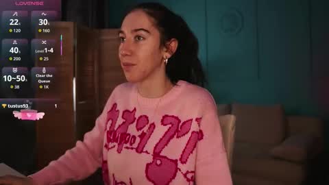 Bella online show from November 21, 3:36 pm