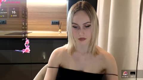 Belle online show from March 29, 9:36 pm