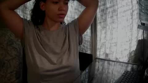belle online show from August 8, 3:42 pm