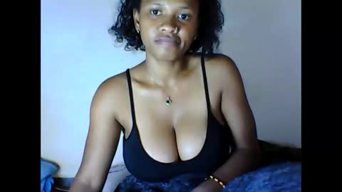 bellewivy online show from September 25, 5:33 pm