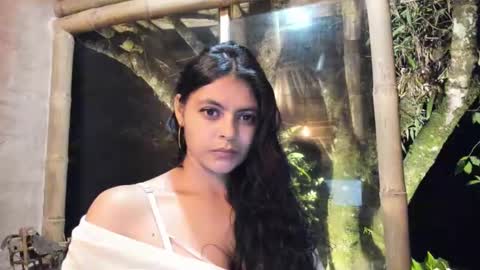 bellezacosmica online show from March 8, 2:54 am