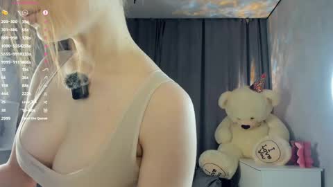 Bella online show from May 24, 6:18 pm