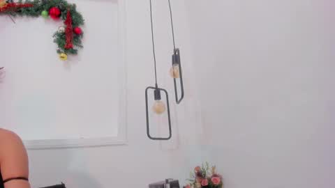 Bellota Flak online show from December 13, 7:26 am