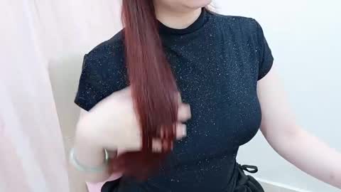 Belly online show from May 4, 1:31 am