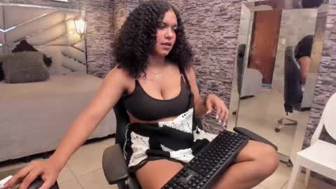 Belly online show from October 2, 3:17 pm