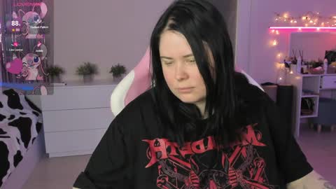 LinaBoo online show from May 17, 10:36 am