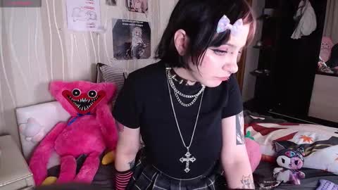 Viki online show from November 15, 3:24 pm