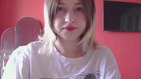 belovedmary online show from May 8, 8:39 am