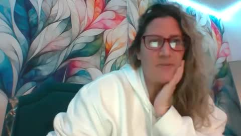 Snapshot of bendybecky69 chatting on January 3, 5:06 am Becky online show from January 3, 5:06 am