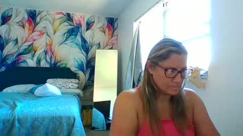 Snapshot of bendybecky69 chatting on March 12, 2:23 pm Becky online show from March 12, 2:23 pm