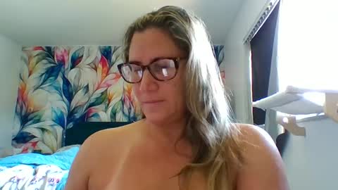 Snapshot of bendybecky69 chatting on March 9, 4:00 pm Becky online show from March 9, 4:00 pm