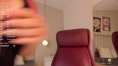  Marilee online show from October 9, 1:32 am