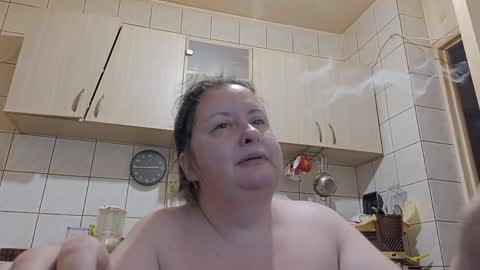 bethnorth online show from May 13, 11:43 pm