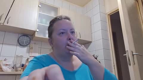 bethnorth online show from October 20, 2:25 am