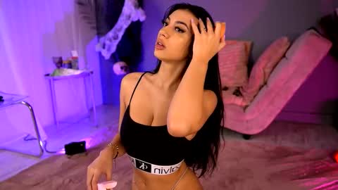 Betty online show from November 4, 5:23 am