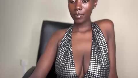 Snapshot of betty_fire_ chatting on February 10, 9:15 pm Adah online show from February 10, 9:15 pm