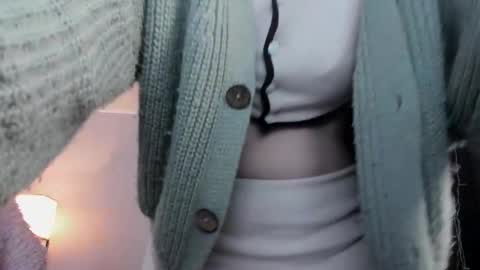 Dory make me happier online show from October 17, 3:32 am