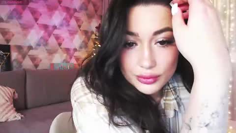 Betty online show from January 4, 7:44 pm