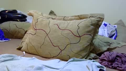 bety25 online show from November 19, 3:01 pm