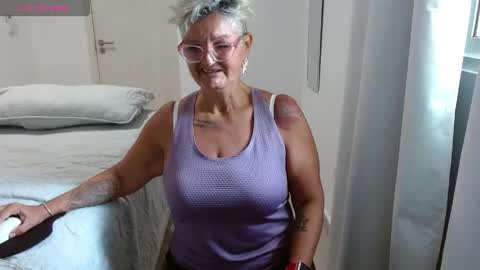 bibiana online show from May 22, 3:32 pm