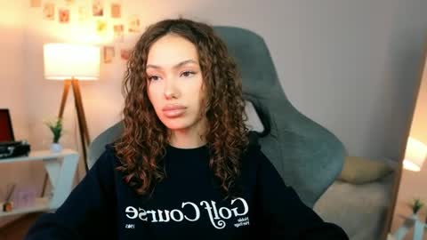 Lilly online show from April 9, 1:27 pm