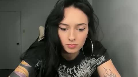 bexbex945874 online show from December 4, 9:15 pm