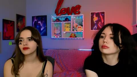 Bia online show from March 23, 8:15 pm