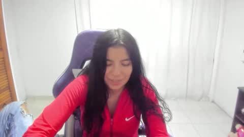 sara online show from October 28, 8:14 pm