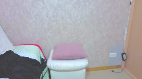 B I A N C A online show from October 16, 12:13 am