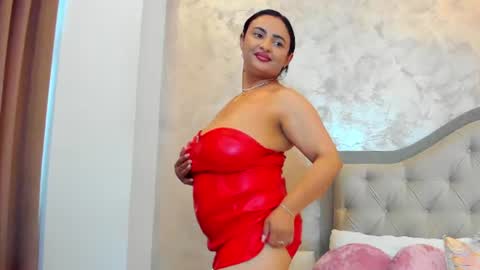 Bianca Vale online show from July 10, 6:03 am