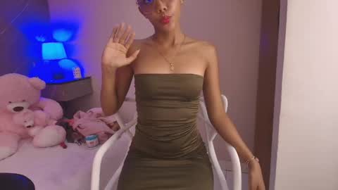 biancaa__18 online show from May 22, 7:45 pm