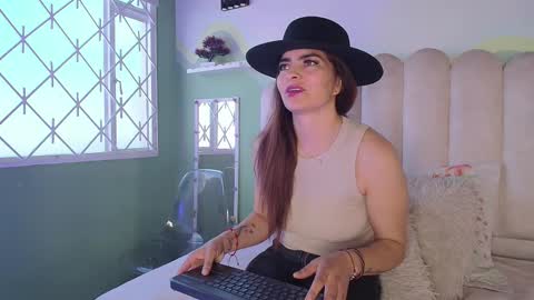 Bianca online show from March 1, 1:00 pm