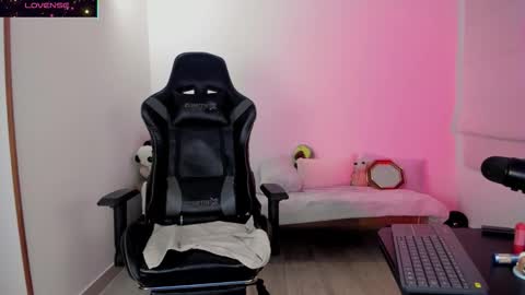 Biancastrong.. IGThebiancastrong online show from November 27, 2:47 am