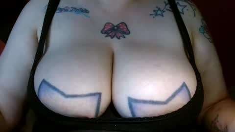 Snapshot of bianka_star_ chatting on December 19, 2:57 pm bianca online show from December 19, 2:57 pm